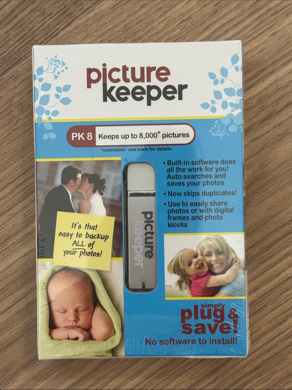 Picture Keeper PK8 Photo Backup USB Drive - NEW